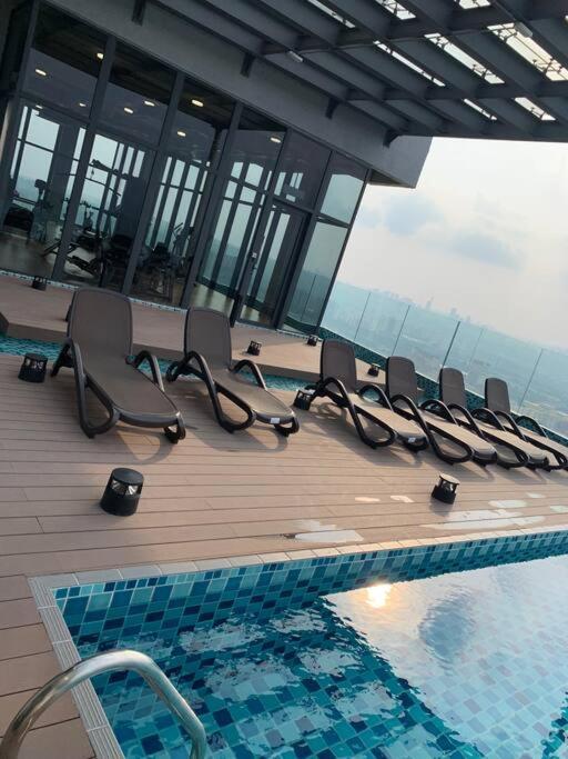 2Br 8Pax Swingduplexekocherasmall—Infinitypool Mrt Куала-Лумпур Екстер'єр фото